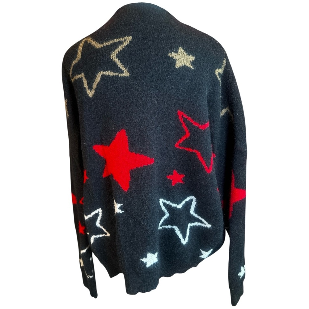 POL NWOT V-Neck Sweater with Red and White Stars - Picture 5 of 10